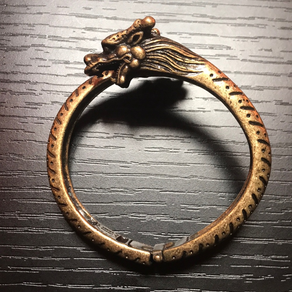 Dragon bracelet